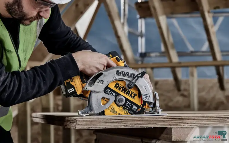 دیوالت (DeWalt) بهترین مارک ابزار آلات صنعتی